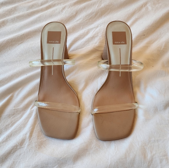 Dolce Vita Noles Heels in Nude with Vinyl Staps 9.5 - Picture 2 of 6